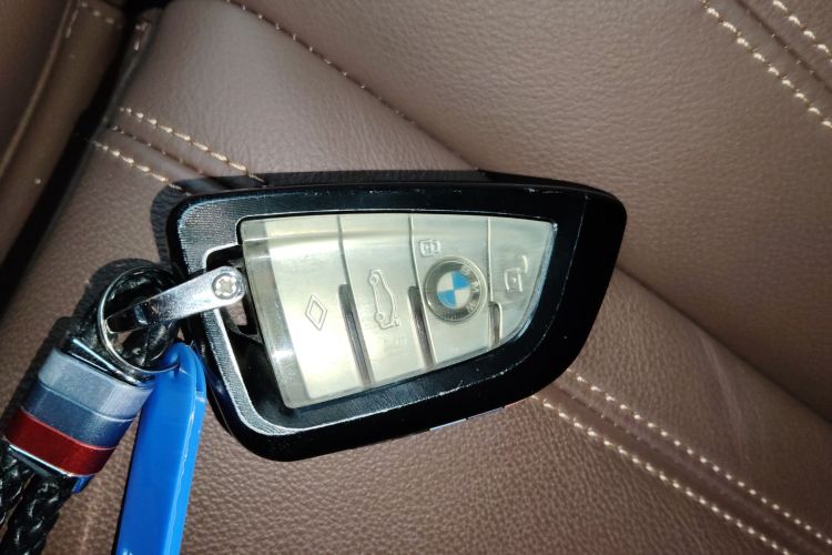 宝马X5(进口) 2021款 xDrive40i M运动套装中控内饰11