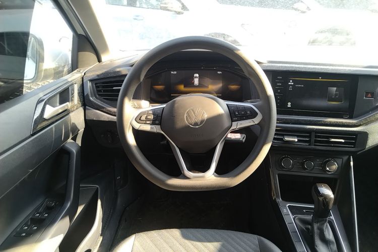 大众 朗逸 2023款 新锐 1.5L 自动新逸版中控内饰13