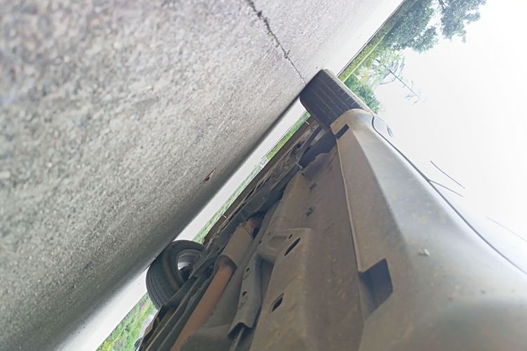 Jeep 指南者 2020款 220T 自动精英版局部细节9003