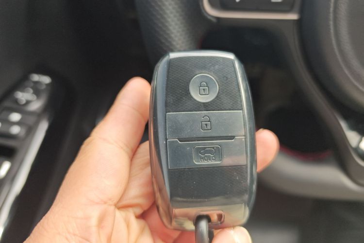 起亚KX5 2019款 1.6T 自动两驱豪华版中控内饰7001