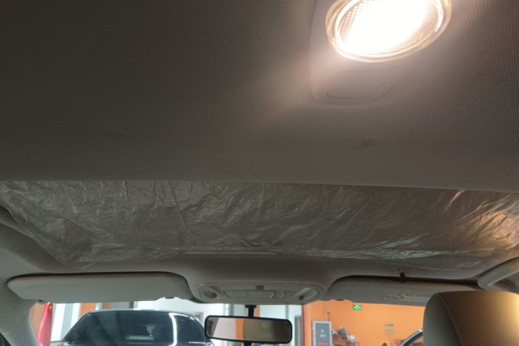 福特 福克斯 2015款 两厢 1.6L 自动风尚型局部细节22