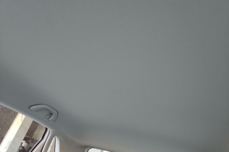 大众 Polo 2016款 1.4L 自动风尚型局部细节22