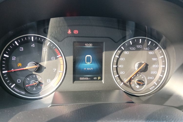 哈弗H6 2018款 红标 运动版 1.5T 自动两驱精英型局部细节14