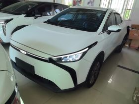 吉利几何M6 2022款 450 新智型