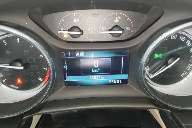 别克 威朗 2019款 三厢 15S 自动领先型局部细节14