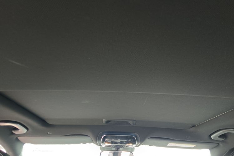 奔驰C级 2022款 改款 C 200 L 运动版局部细节22