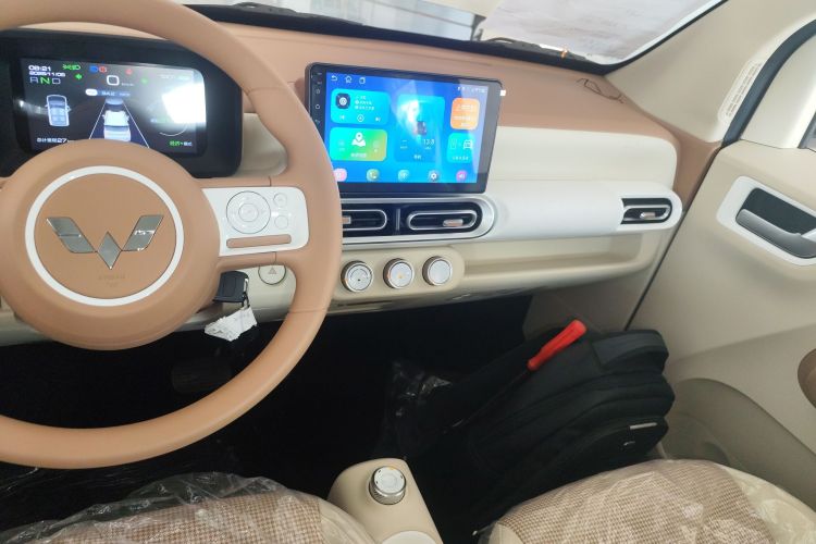 五菱汽车 宏光MINIEV 2024款 第三代 215km 青春版中控内饰16