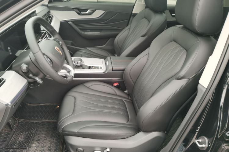 红旗HS5 2025款 2.0T 两驱旗享Pro版局部细节19