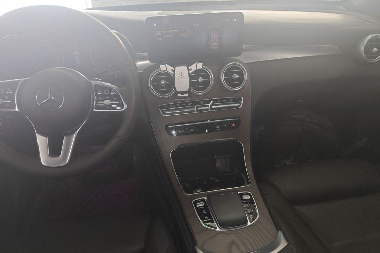 奔驰GLC 2020款 改款 GLC 300 L 4MATIC 动感型局部细节16