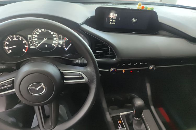 马自达3 昂克赛拉 2023款 2.0L 自动质擎版中控内饰16