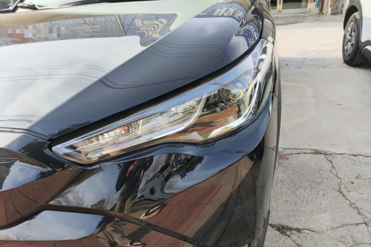 丰田 锋兰达 2023款 2.0L CVT精英版局部细节36