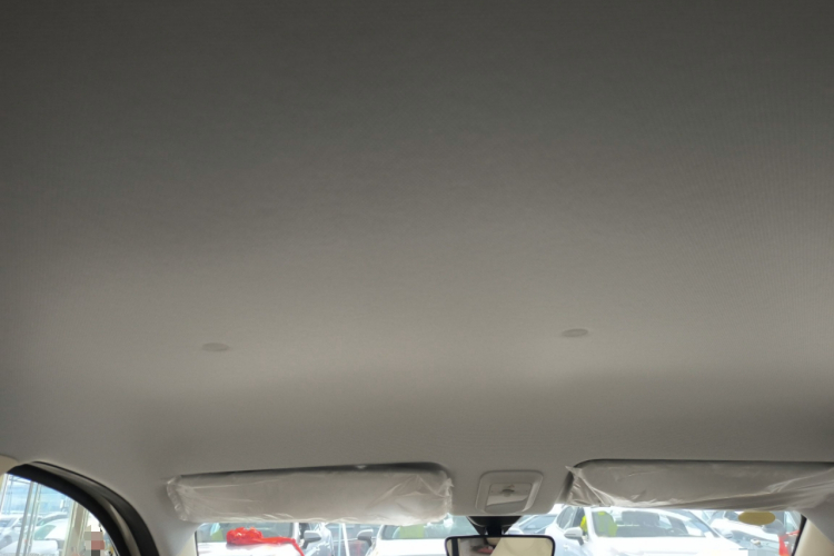 五菱汽车 宏光MINIEV 2025款 四门版 进阶款中控内饰22