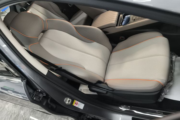 比亚迪 元PLUS 2024款 荣耀版 430KM 领先型局部细节41