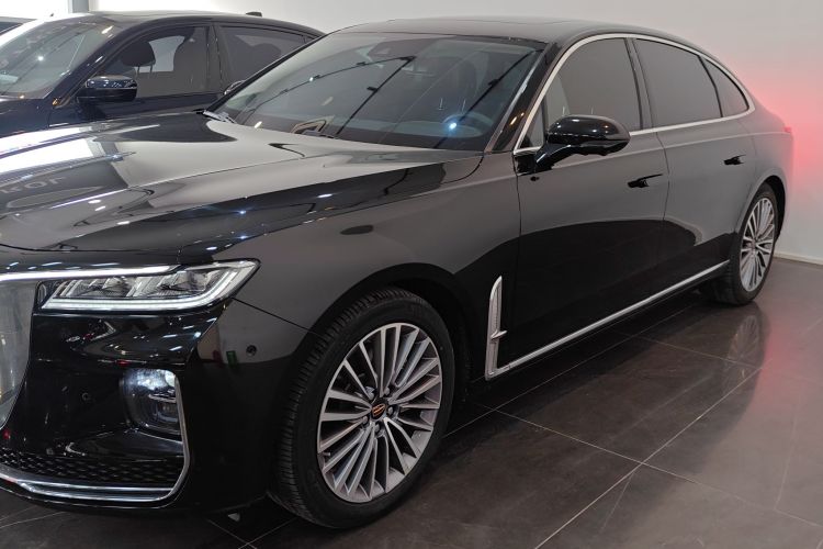 红旗H9 2020款 3.0T 智联旗畅版车身外观4