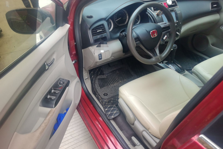 本田 锋范经典 2014款 风尚 1.5L 自动精英版中控内饰20