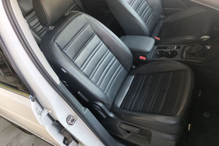 大众 2018款 途安L 280TSI DSG拓界版 7座 国V局部细节41