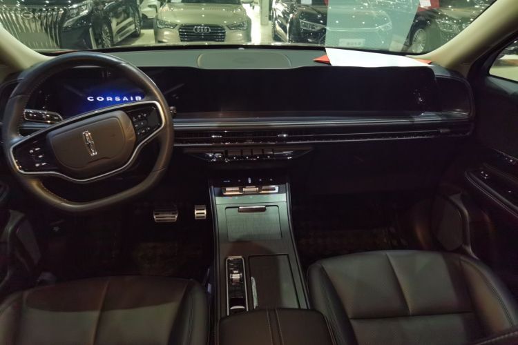 林肯 冒险家 2023款 2.0T 两驱尊享版中控内饰12