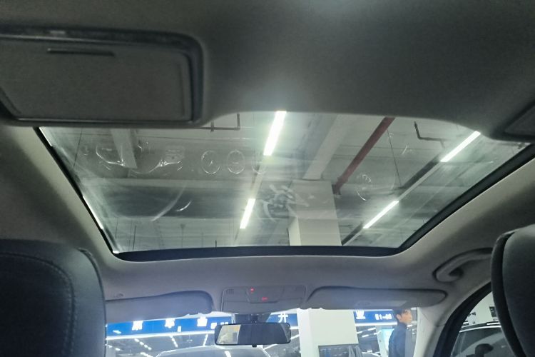 奔驰C级 2021款 C 200 L 时尚型运动版中控内饰22