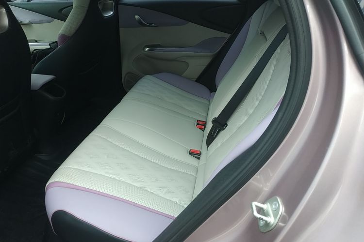 比亚迪 海豚 2023款 420km 时尚版中控内饰21