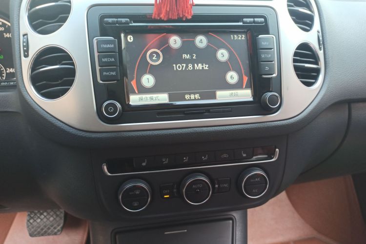 大众 途观 2013款 2.0TSI 自动四驱豪华版中控内饰16