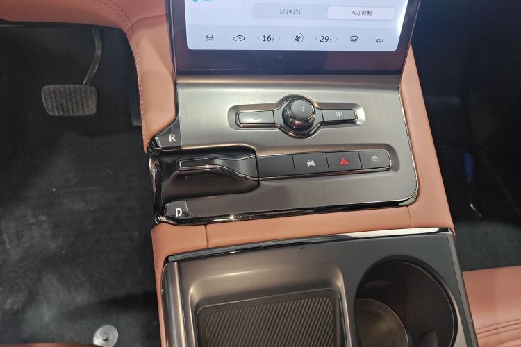 蔚来EC6 2020款 440KM 性能版中控内饰18