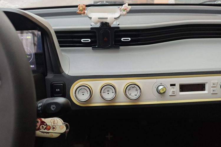 五菱汽车 宏光MINIEV 2021款 马卡龙时尚款 三元锂中控内饰16