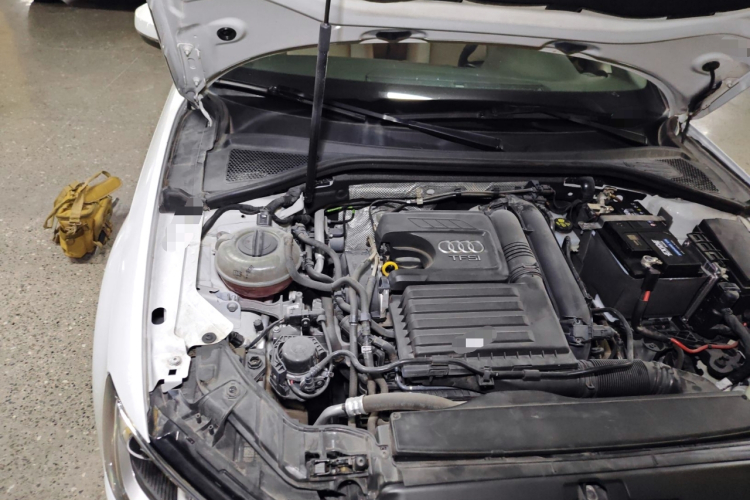 奥迪A3 2020款 Sportback 35 TFSI 进取型 国VI机舱底盘25