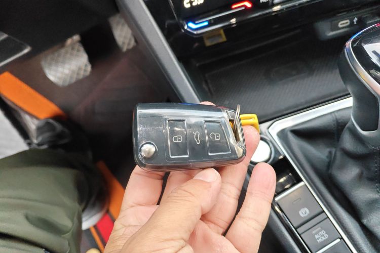 大众 速腾 2023款 300TSI DSG卓越版中控内饰7001