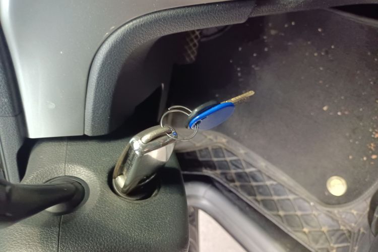 大众 朗逸 2015款 1.6L 自动风尚版中控内饰7001