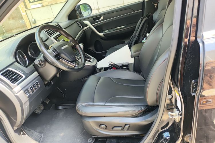 哈弗H6 2017款 改款红标 运动版 1.5T 自动两驱豪华型中控内饰19