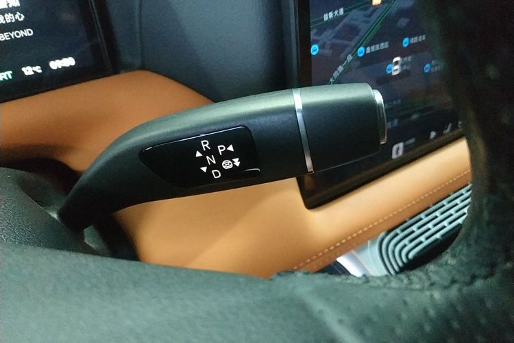 小鹏G9 2022款 570 Pro中控内饰18