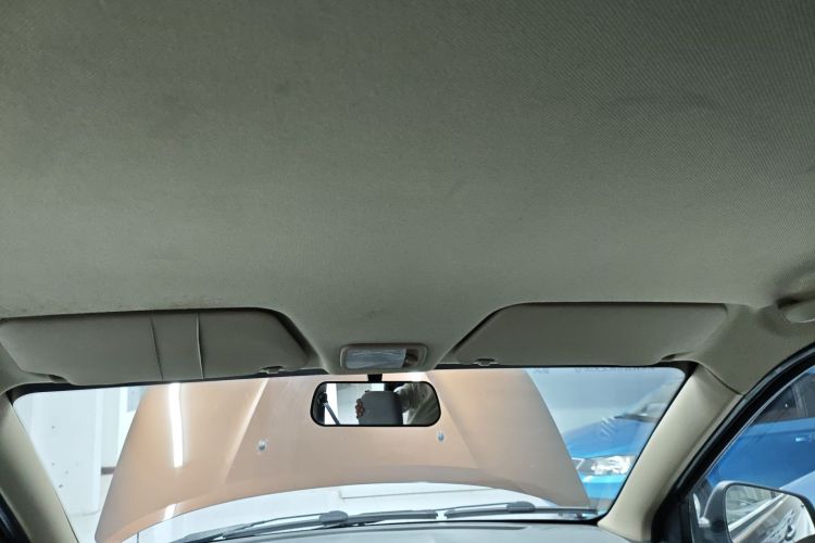 五菱汽车 五菱宏光 2020款 1.2L S基本型国VI LSI中控内饰22