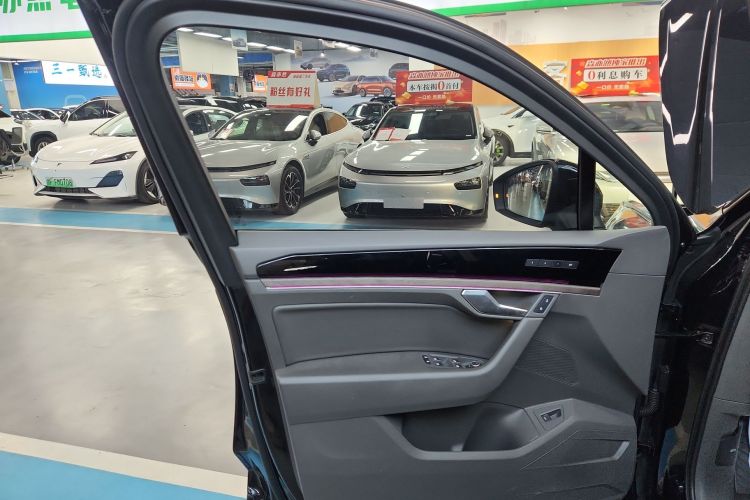 大众 途锐 2020款 3.0TSI 锐享版 国VI中控内饰47