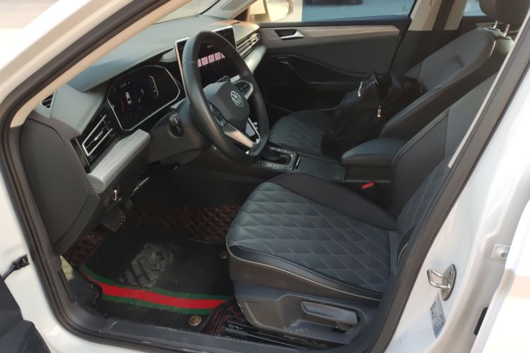 大众 速腾 2023款 300TSI DSG超越版局部细节19