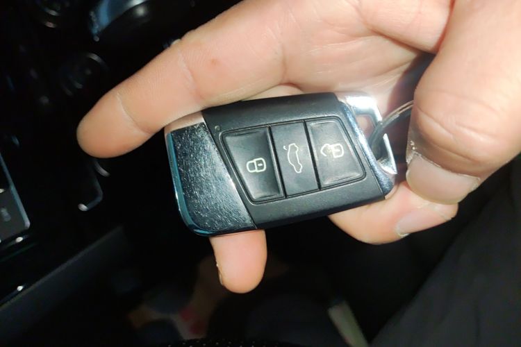 大众 迈腾 2019款 330TSI DSG 领先型 国VI中控内饰7001