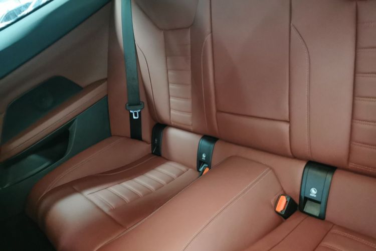 宝马4系 2021款 改款 425i M运动曜夜版中控内饰7004