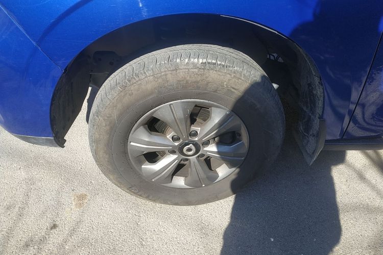 长城 炮 2023款 2.0T商用版手动柴油两驱精英型标箱GW4D20M车身外观6007