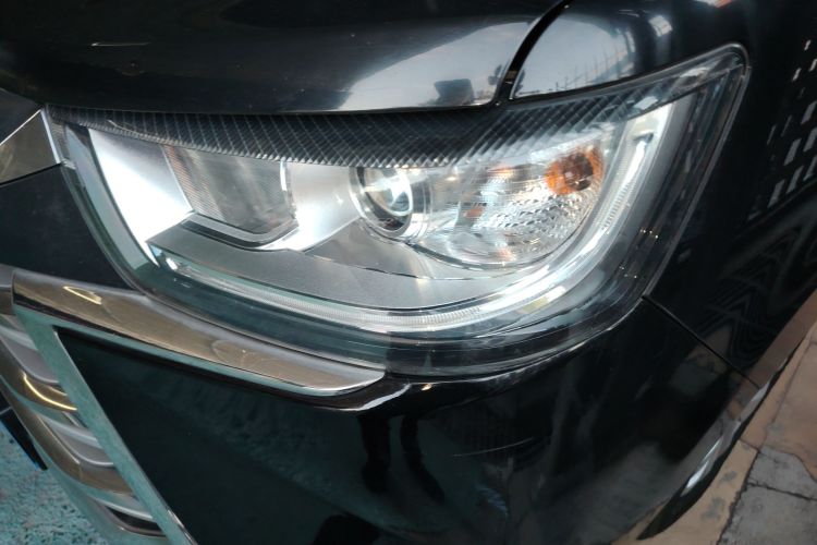 江淮瑞风 瑞风M4 2020款 2.0CTI 柴油 手动劲锐型 国VI局部细节36