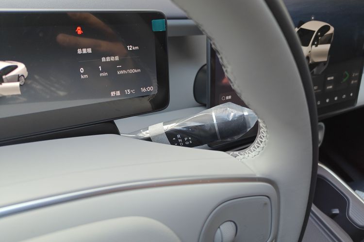 零跑汽车 零跑B01 2025款 550舒享版中控内饰18