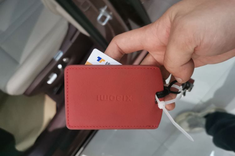 小米汽车 小米YU7 2025款 超长续航高性能四驱Max版中控内饰7001