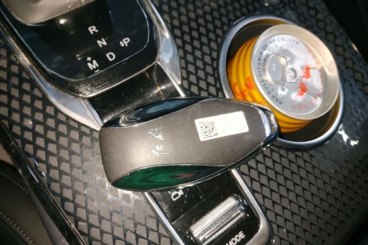 红旗HS3 2023款 2.0T 四驱有为版中控内饰11