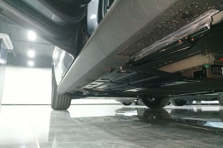 比亚迪 秦PLUS 2025款 DM-i 智驾版 55KM领先型局部细节9002