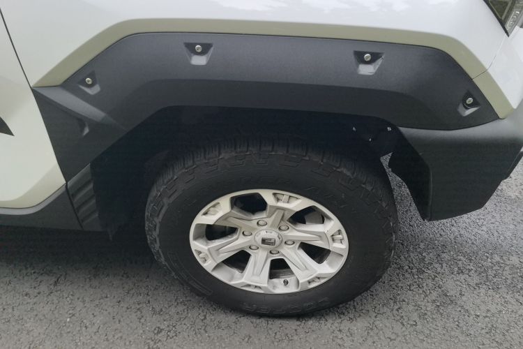 坦克400新能源 2023款 Hi4-T 超能版车身外观10