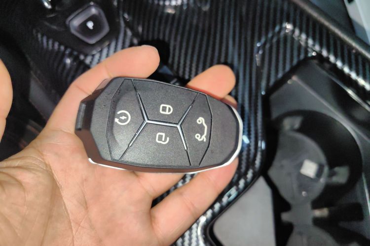 领克02 2018款 2.0T DCT四驱劲Pro版 国V中控内饰11