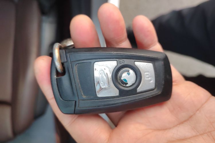 宝马3系 2018款 320Li 时尚型中控内饰11