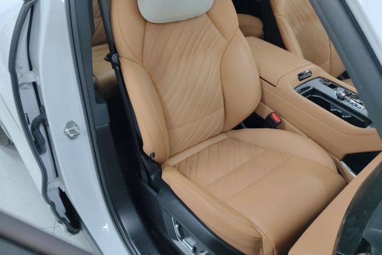 领克09 2021款 2.0T Halo 六座局部细节41