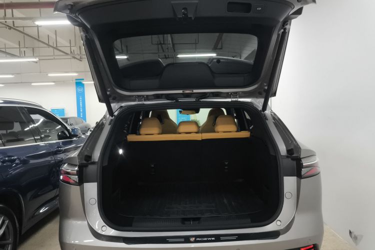 荣威RX5 2023款 1.5T 豪华滑屏版机舱底盘23