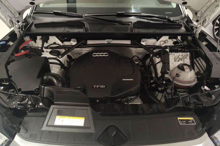 奥迪Q5L 2018款 45 TFSI 尊享运动型 国V局部细节24