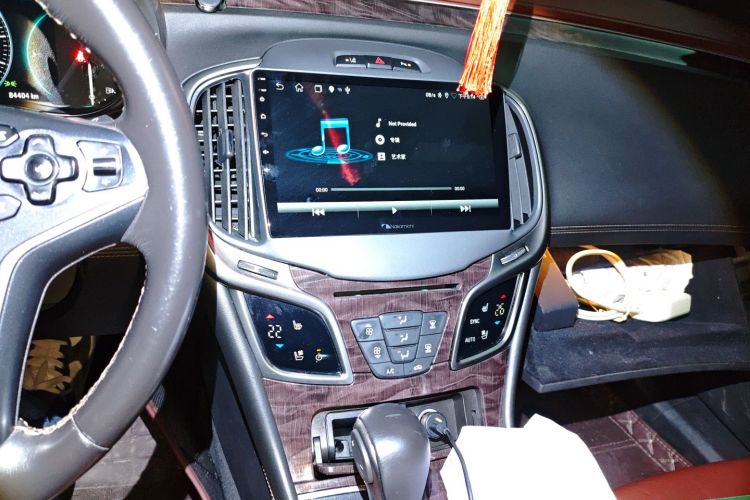 别克 君越 2014款 2.0T SIDI 智享旗舰型中控内饰16