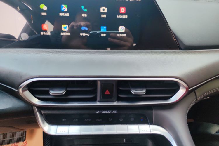 长安UNI-T 2020款 1.5T 旗舰型局部细节16